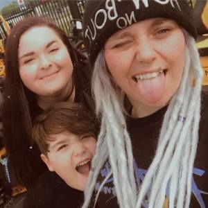 Meet your Posher, Taylor